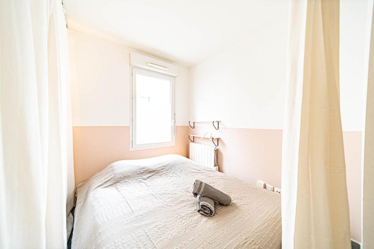 Le Petit Montel- Studio Avec Garage-Metro Valmy Lyon Kültér fotó